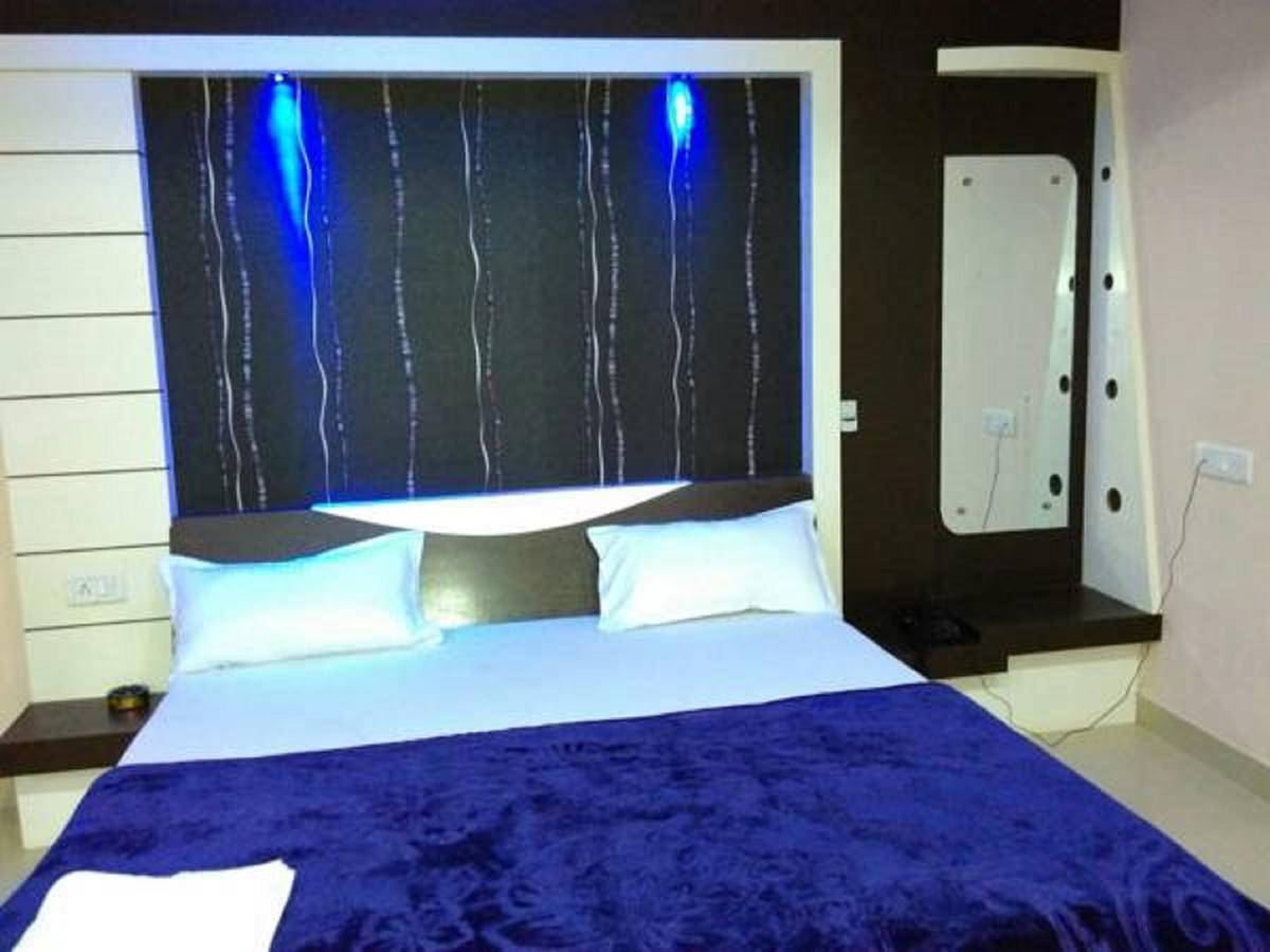 Hotel Blue Star Datia Εξωτερικό φωτογραφία